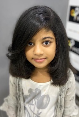 Girl's haircut and blow-dry